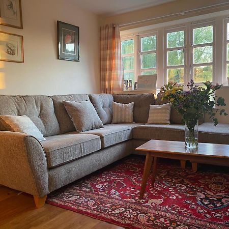 Relaxing Townhouse In The Heart Of Bridport Villa Eksteriør billede
