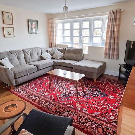 Relaxing Townhouse In The Heart Of Bridport Villa Eksteriør billede