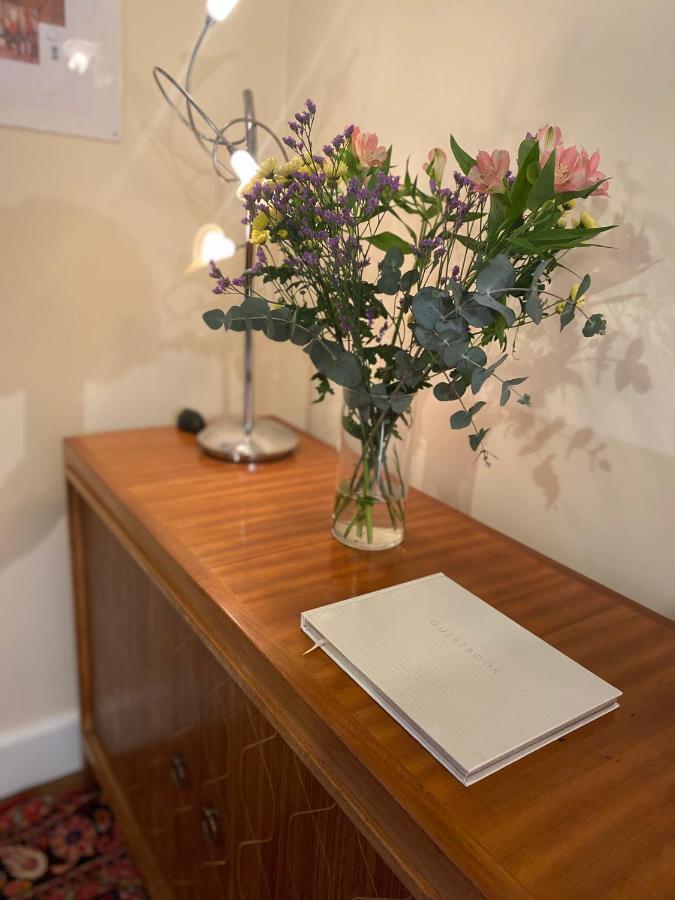 Relaxing Townhouse In The Heart Of Bridport Villa Eksteriør billede
