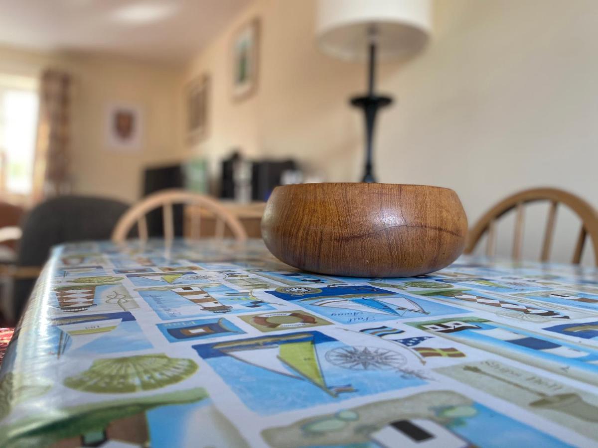 Relaxing Townhouse In The Heart Of Bridport Villa Eksteriør billede