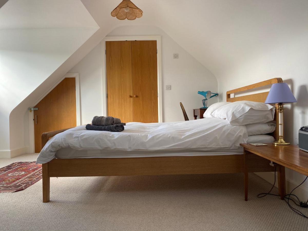 Relaxing Townhouse In The Heart Of Bridport Villa Eksteriør billede
