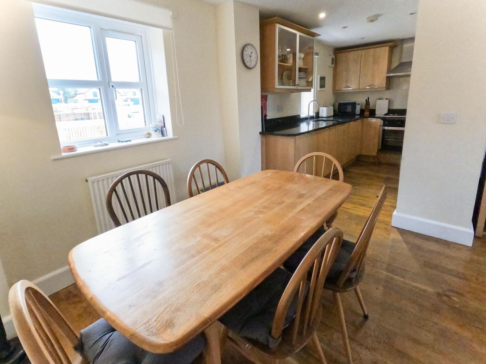 Relaxing Townhouse In The Heart Of Bridport Villa Eksteriør billede